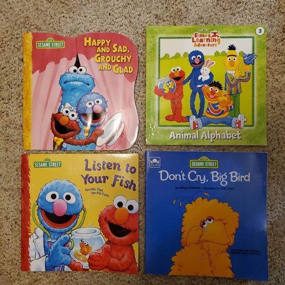 Four Sesame Street Books - Picture 1 of 1